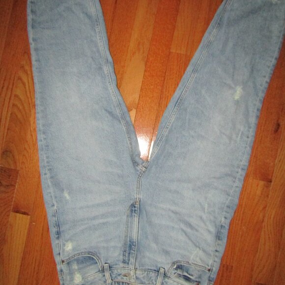 Women's Guess Mom Jeans size 31 - Picture 3 of 10
